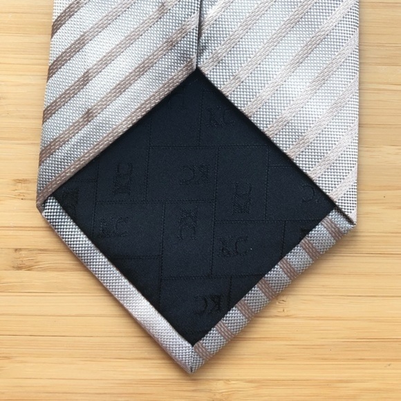Kenneth Cole Silk Tie In Cream/Tan Color - Picture 3 of 6
